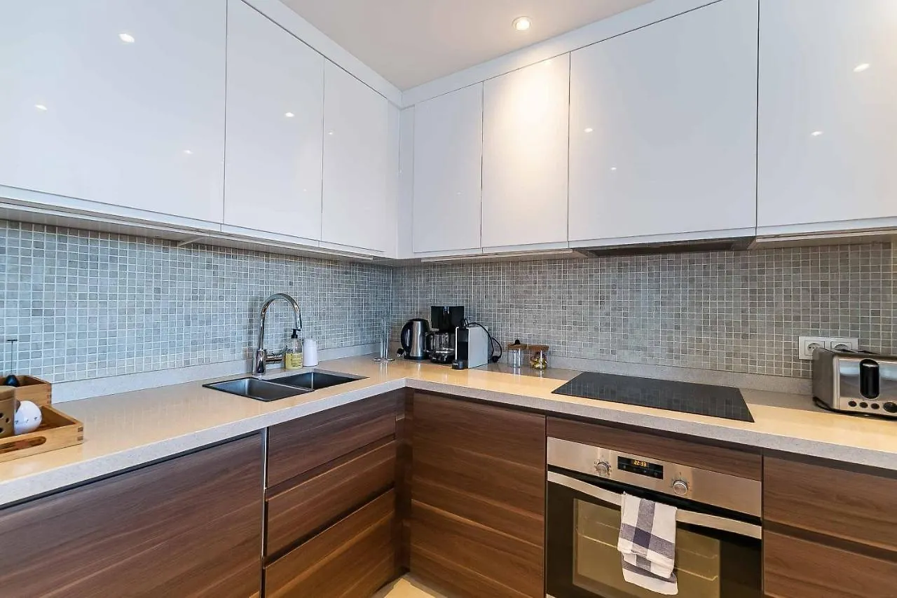 Apartment 75-Apartment With Views In Elviria, Marbella