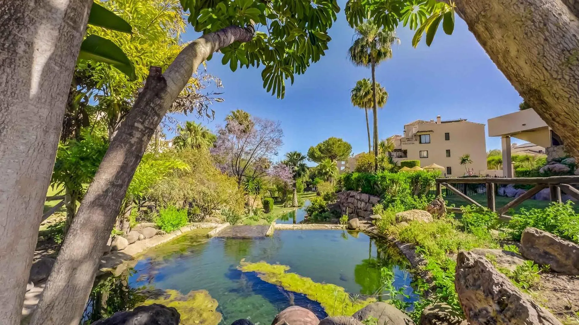 Apartment 75-Apartment With Views In Elviria, Marbella